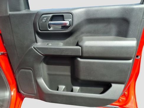 Used 2024 Chevrolet Silverado 1500 Custom w/ Dark Appearance Package AWD/4WD image 18