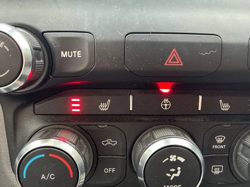 Used 2022 RAM 1500 Big Horn RWD image 14