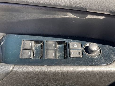 Used 2018 MAZDA CX-5 Touring w/ Preferred Equipment Package image 22