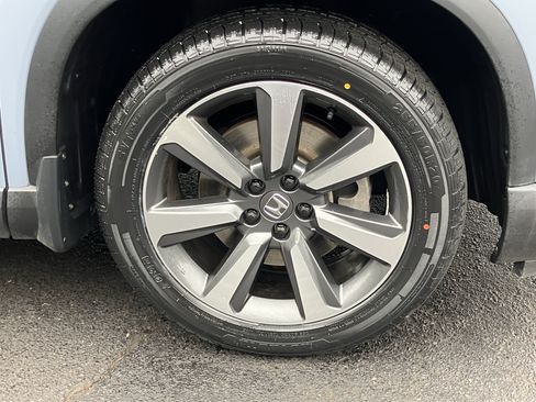 Certified 2024 Honda Pilot Elite image 13