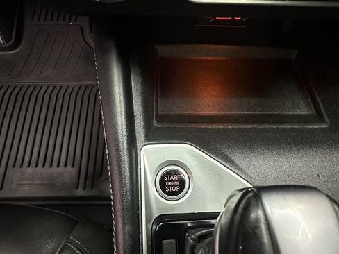 Used 2019 Nissan Altima 2.5 Platinum FWD image 18