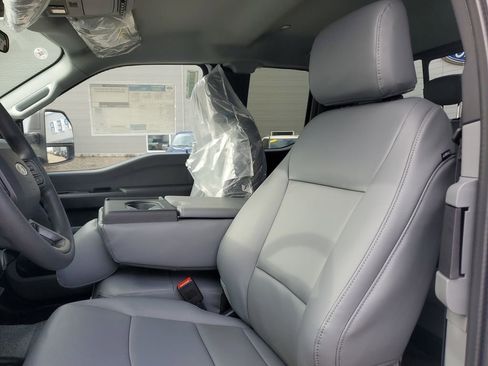 New 2026 Ford F450 XL w/ XL Chrome Package image 12