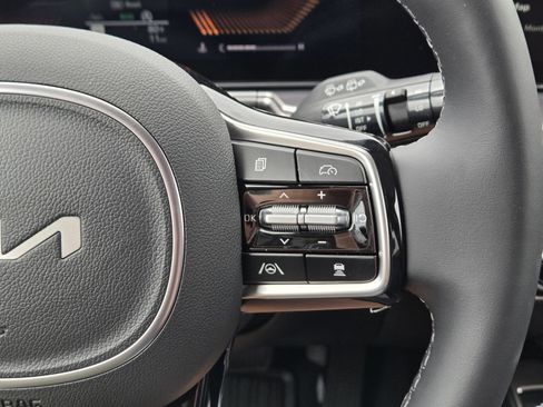 New 2025 Kia Sorento S w/ Panoramic Sunroof Package image 22