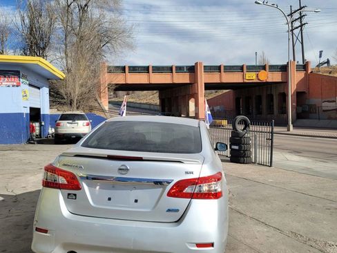 Used 2013 Nissan Sentra SR image 4