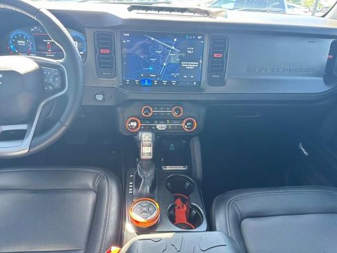 Used 2025 Ford Bronco Badlands AWD/4WD image 20