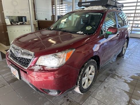 Used 2016 Subaru Forester 2.5i Premium image 3