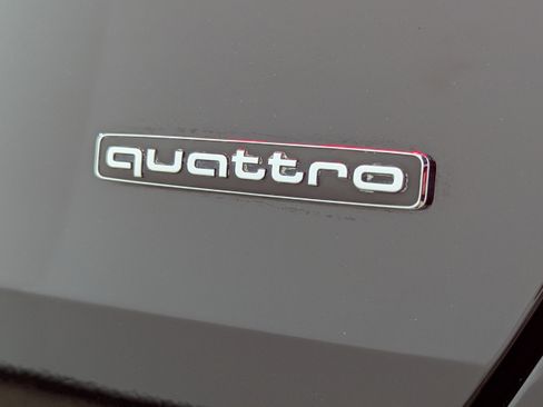 Used 2021 Audi A6 Premium Plus image 32