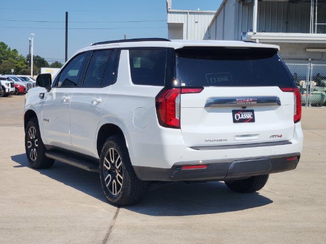 Used 2024 GMC Yukon AT4 w/ Technology Package AWD/4WD image 5