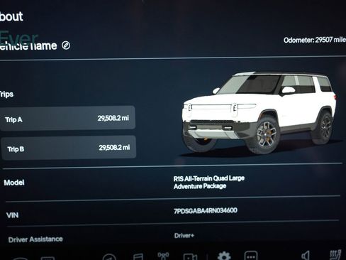Used 2024 Rivian R1S Adventure AWD/4WD image 7