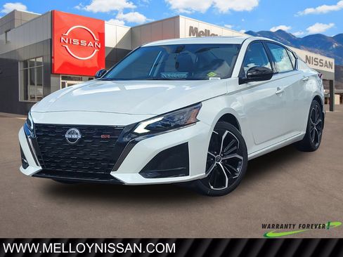 New 2025 Nissan Altima 2.5 SR w/ SR Premium Package image 1