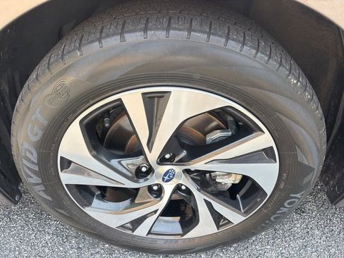 Used 2022 Subaru Legacy Premium AWD/4WD image 10