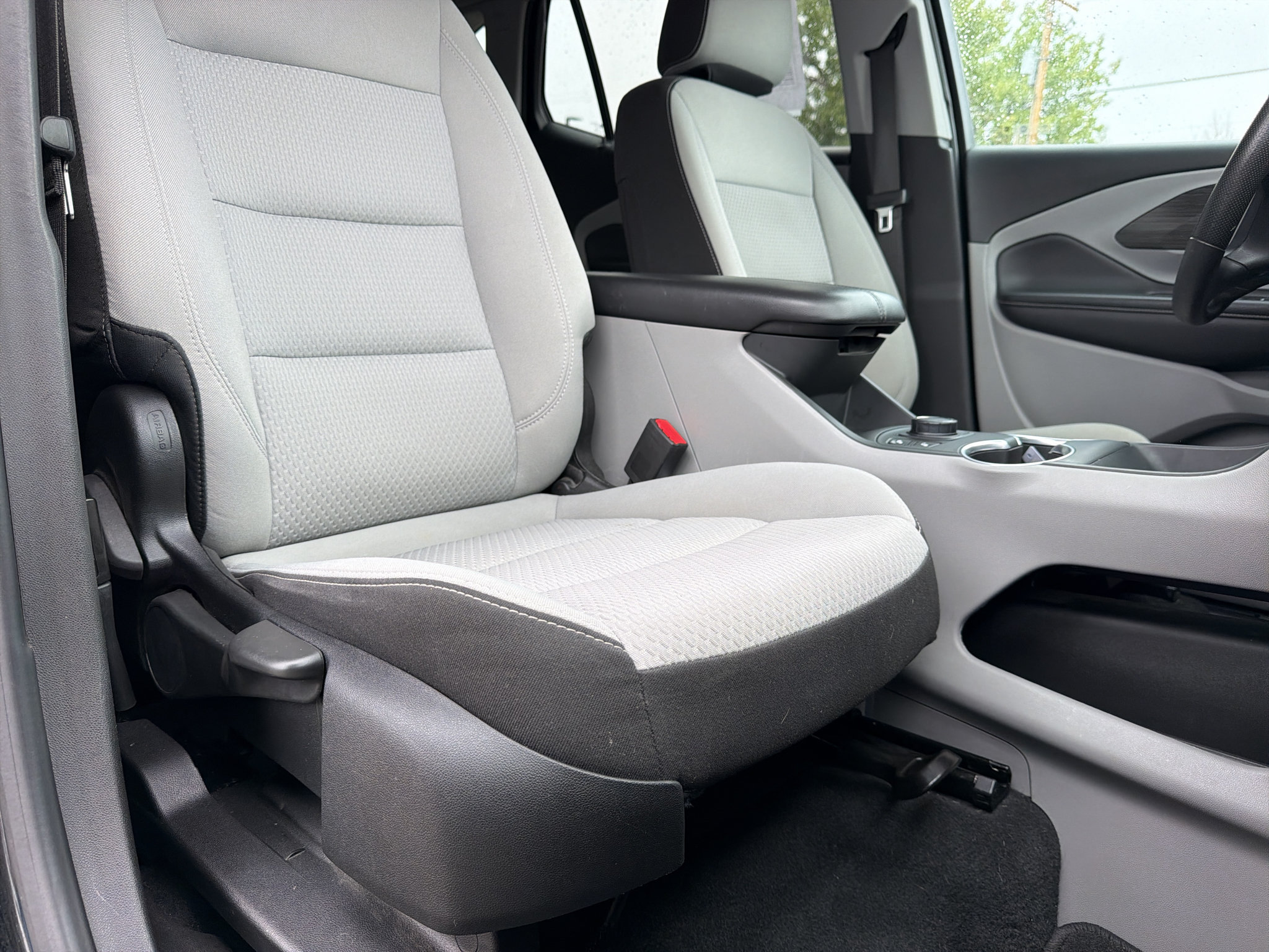 Used 2022 GMC Terrain SLE w/ Driver Convenience Package AWD/4WD image 31