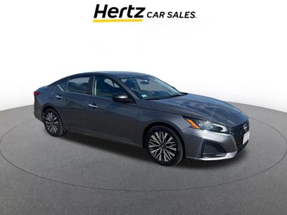 Used 2024 Nissan Altima 2.5 SV