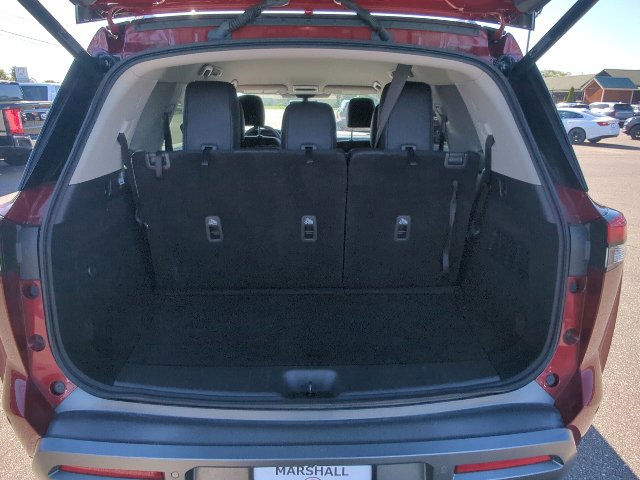 Used 2026 Nissan Pathfinder SL FWD image 34
