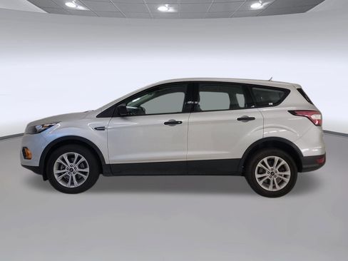 Used 2018 Ford Escape S FWD image 2