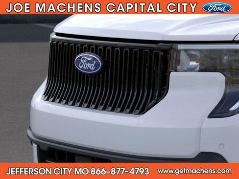 New 2026 Ford Maverick Lobo image 19