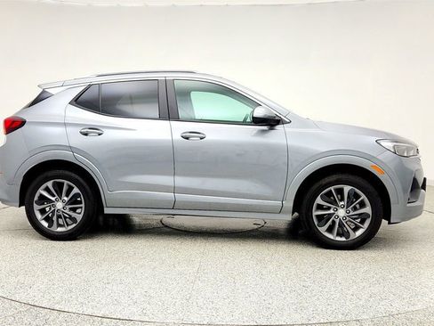 Used 2023 Buick Encore GX Select w/ Sport Touring Package AWD/4WD image 4