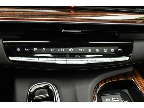Used 2024 Cadillac Escalade ESV Premium Luxury w/ LPO, Floor Liner Package AWD/4WD image 47