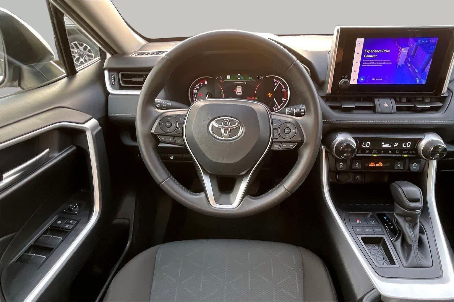 Used 2025 Toyota RAV4 XLE w/ Weather Package FWD image 5