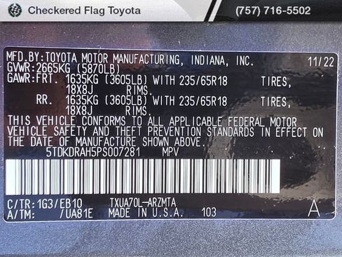 Used 2023 Toyota Highlander XLE FWD image 22