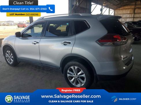 Used 2016 Nissan Rogue SV image 3