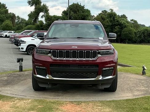 Used 2021 Jeep Grand Cherokee L Limited RWD image 2