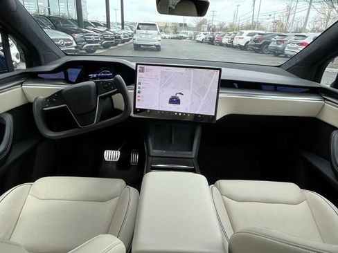 Used 2022 Tesla Model X Plaid AWD/4WD image 14