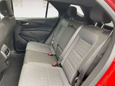 Used 2024 Chevrolet Equinox LT FWD image 13