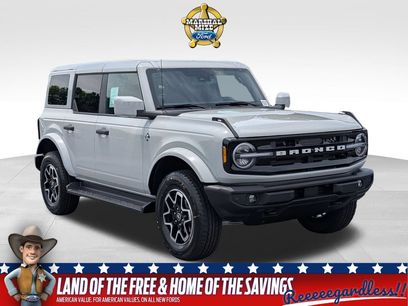 New 2026 Ford Bronco Outer Banks