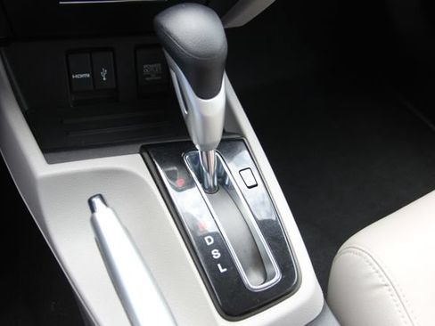 Used 2015 Honda Civic EX-L image 27