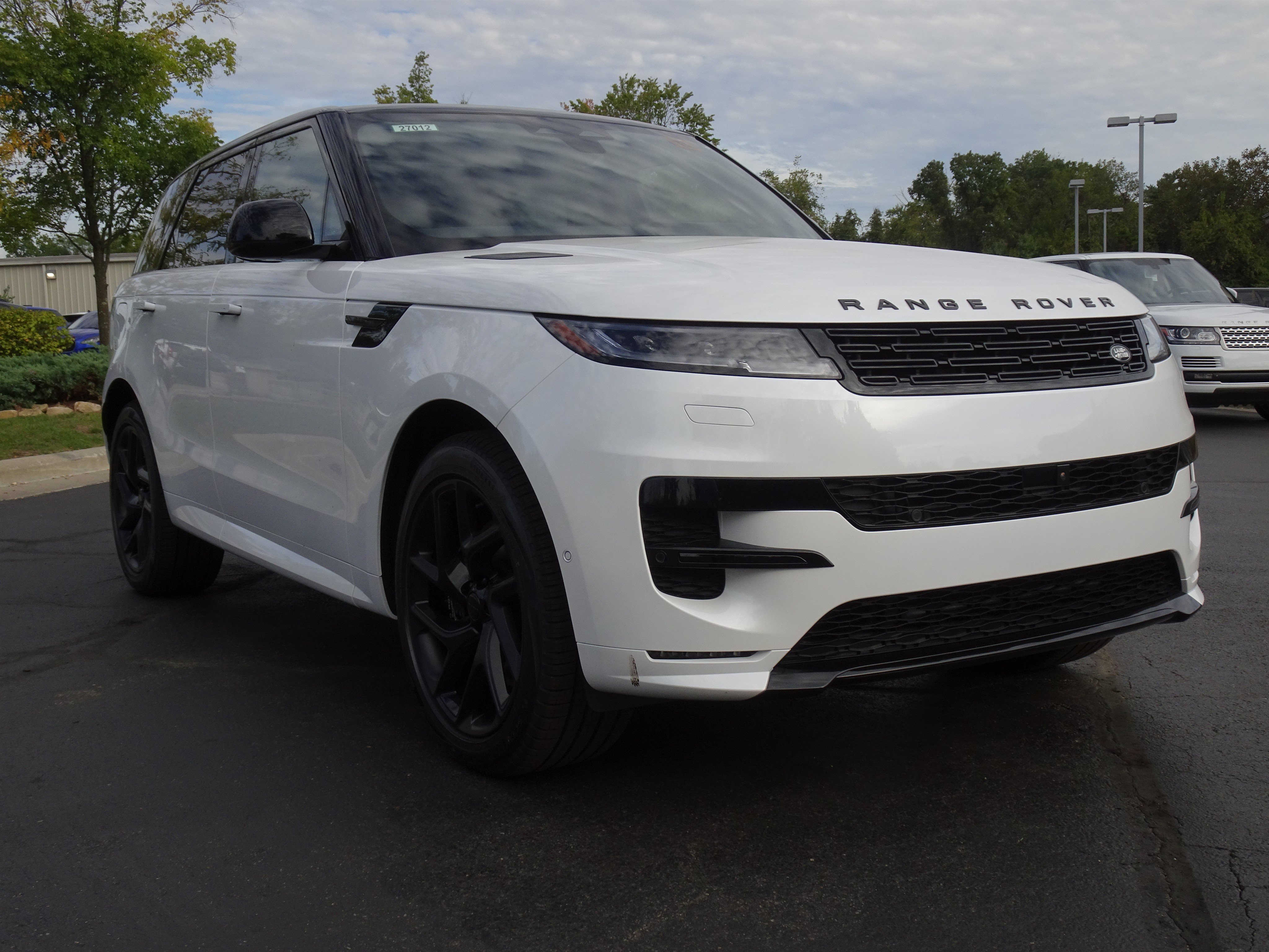 New 2027 Land Rover Range Rover Sport Battersea AWD/4WD image 11