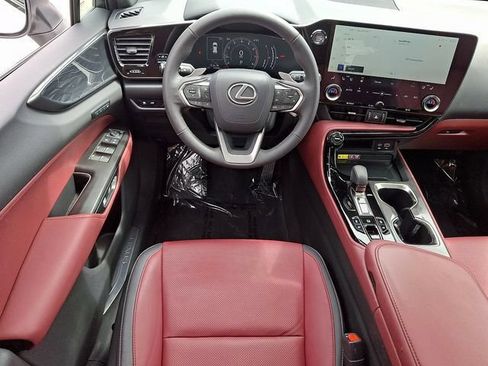 Used 2024 Lexus NX 350 AWD image 12
