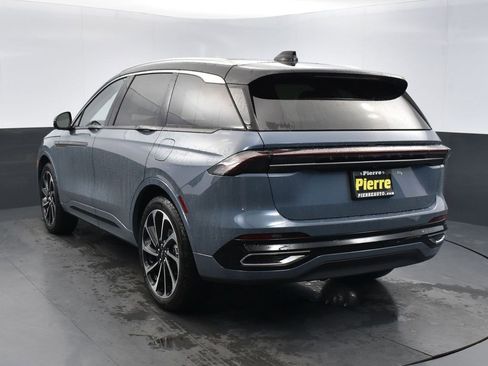 New 2026 Lincoln Nautilus Black Label image 7