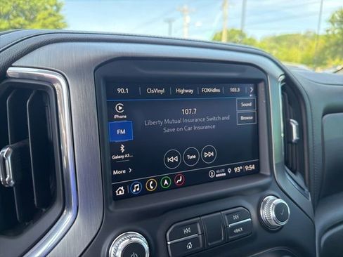Used 2022 GMC Sierra 1500 Denali w/ Technology Package AWD/4WD image 16