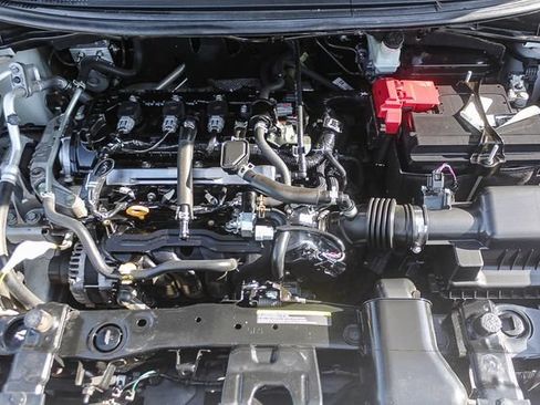Used 2020 Nissan Versa S FWD image 34