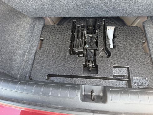 Used 2018 Honda Accord EX-L image 40