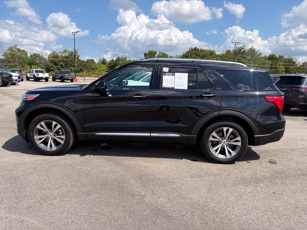Used 2020 Ford Explorer Platinum w/ Premium Technology Package AWD/4WD image 4