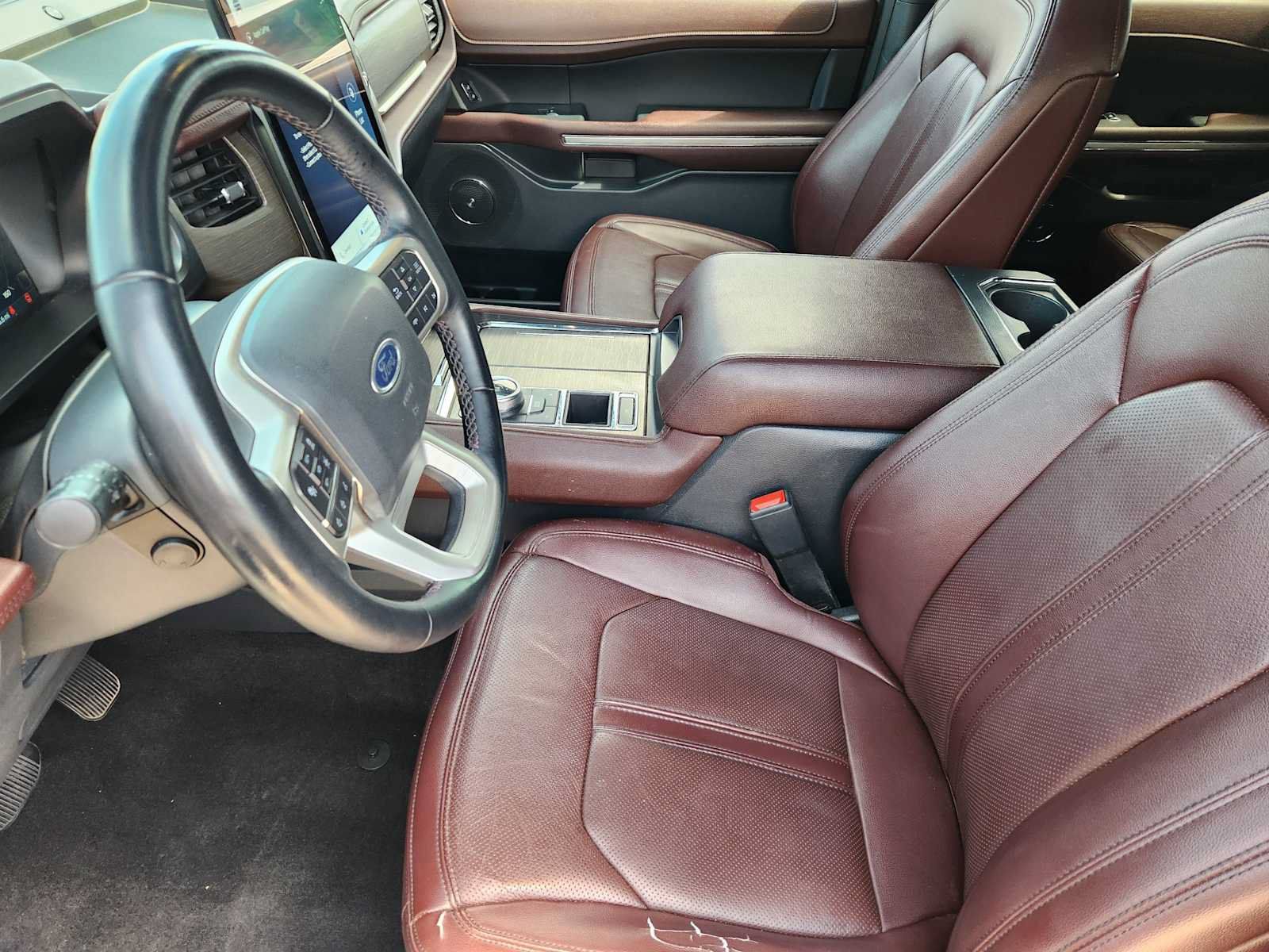 Used 2022 Ford Expedition Limited RWD image 12