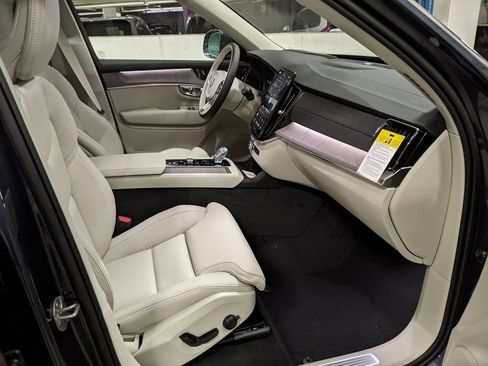 New 2026 Volvo XC90 B6 Ultra AWD/4WD image 22
