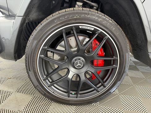 Certified 2022 Mercedes-Benz G 63 AMG 4MATIC image 13