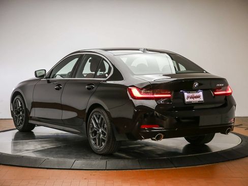 Used 2026 BMW 330i Sedan w/ Premium Package RWD image 2