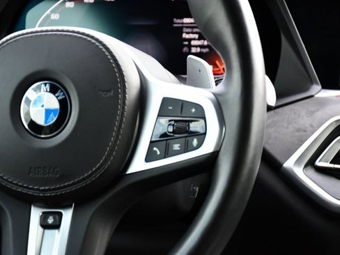 Used 2020 BMW X5 M50i w/ Premium Package image 22