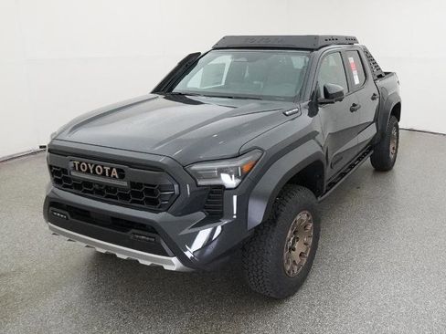 New 2025 Toyota Tacoma 4x4 Double Cab Hybrid image 5