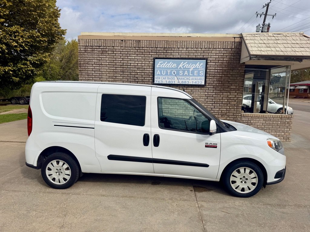 Used 2017 RAM ProMaster City Tradesman SLT w/ Rear Back-up Camera Group FWD image 2