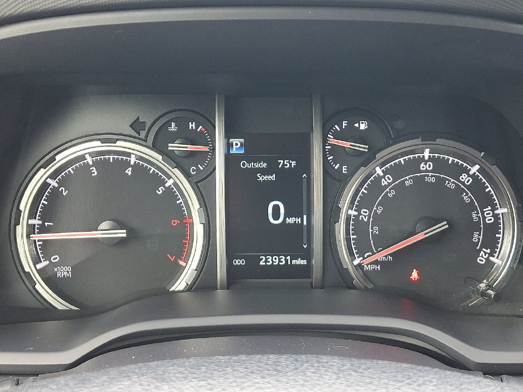 Used 2024 Toyota 4Runner TRD Off-Road Premium w/ Off Road Premium Plus Package AWD/4WD image 21
