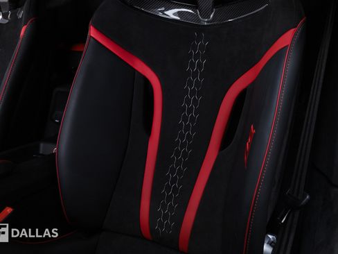 Used 2023 Lamborghini Huracan Tecnica RWD image 28