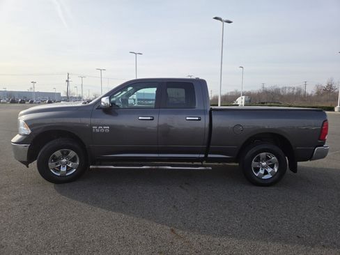 Used 2015 RAM 1500 Classic SLT image 10