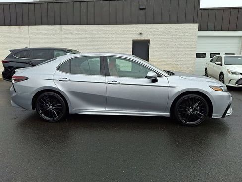 Used 2024 Toyota Camry XSE image 7