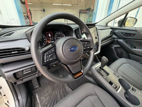 Used 2024 Subaru Crosstrek 2.0i Premium AWD/4WD image 14