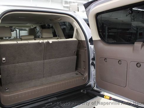 Used 2015 Lexus GX 460 Luxury w/ Preferred Accessory Package AWD/4WD image 31